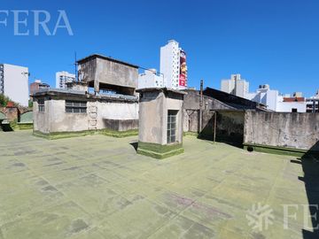 Venta PH 5 ambientes con terraza en Lanús
