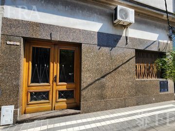Venta PH 5 ambientes con terraza en Lanús