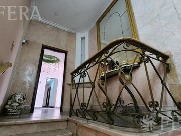 Venta PH 5 ambientes con terraza en Lanús