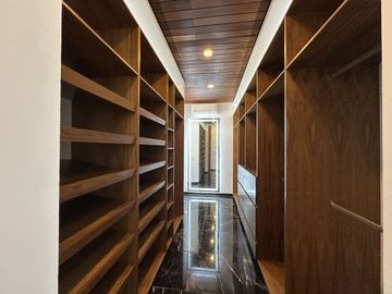Casa  de lujo en venta en residencial Yucatán Country Club, Mérida, Yucatán