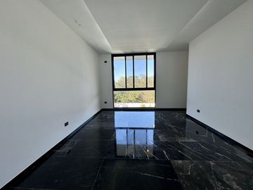 Casa  de lujo en venta en residencial Yucatán Country Club, Mérida, Yucatán