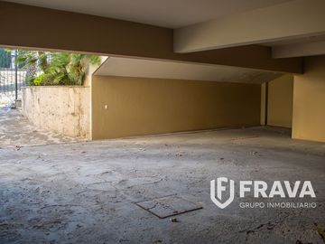 VENTA DE CASA EN BUGAMBILIAS