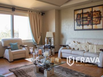 VENTA DE CASA EN BUGAMBILIAS