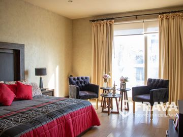 VENTA DE CASA EN BUGAMBILIAS