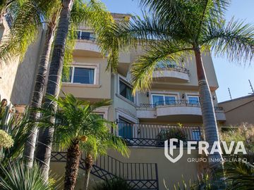 VENTA DE CASA EN BUGAMBILIAS