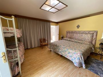 Venta de Casa con Alberca en Cuernavaca, Morelos: Un Oasis de Lujo y Confort