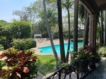 Venta de Casa con Alberca en Cuernavaca, Morelos: Un Oasis de Lujo y Confort