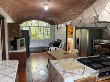 Venta de Casa con Alberca en Cuernavaca, Morelos: Un Oasis de Lujo y Confort