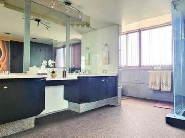 Venta Pent House de 2 Pisos - Bosques. Vistas Espectaculares