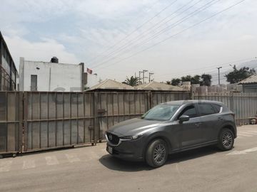 SE VENDE LOCAL INDUSTRIAL
