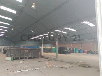 SE VENDE LOCAL INDUSTRIAL