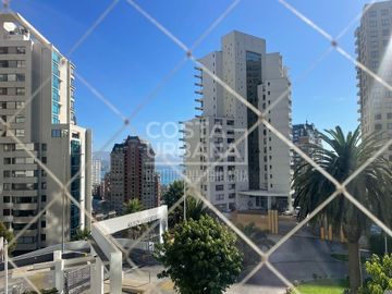 Departamento con excelente ubicación en Viña del Mar
