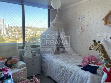 Departamento con excelente ubicación en Viña del Mar