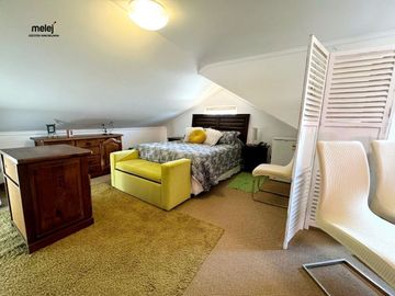 Venta de Amplia Casa Lomas de Montemar, Concón