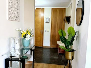 Venta de Amplia Casa Lomas de Montemar, Concón
