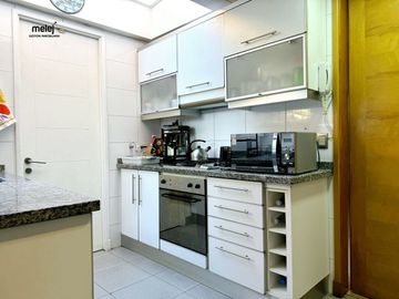 Venta de Amplia Casa Lomas de Montemar, Concón