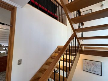 Venta de Amplia Casa Lomas de Montemar, Concón