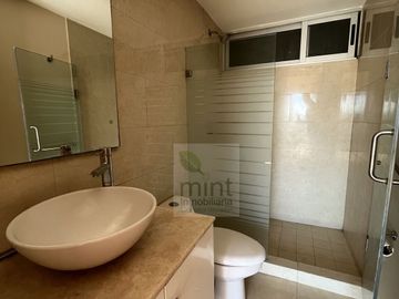 Grand Tower del Valle Venta Departamento Soleada Vista Sur Domina La Ciudad