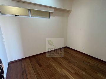 Grand Tower del Valle Venta Departamento Soleada Vista Sur Domina La Ciudad