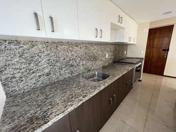 Grand Tower del Valle Venta Departamento Soleada Vista Sur Domina La Ciudad