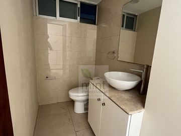 Grand Tower del Valle Venta Departamento Soleada Vista Sur Domina La Ciudad