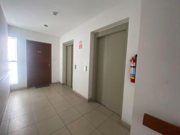 Exclusivo y Funcional Departamento en Caminos del Inca cerca CC Chacarilla