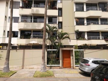 Departamento en Venta Santiago de Surco Tambo de Monterrico
