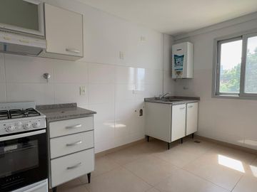 IMPECABLE DEPARTAMENTO TRES AMBIENTES A ESTRENAR