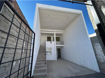 CASA EN VENTA EN COL ESMERALDA