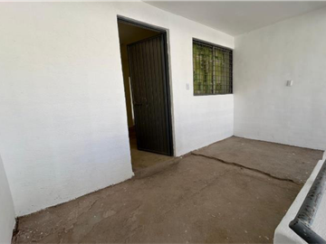 CASA EN VENTA EN COL ESMERALDA