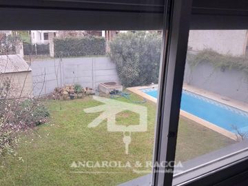 Casa en barrio cerrado Villa Angela