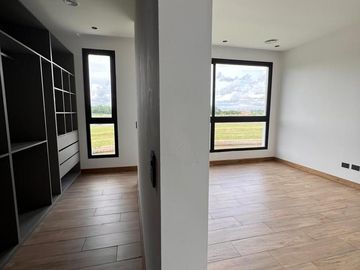 Casa en El Yacht - Nordelta con Salida Directo al Río
