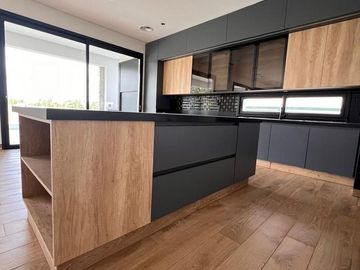 Casa en El Yacht - Nordelta con Salida Directo al Río