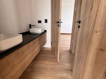 Casa en El Yacht - Nordelta con Salida Directo al Río