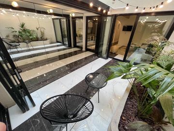 Departamento en Venta, Martin, Rosario, 3 dormitorios con cochera, refaccionado !