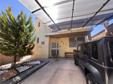 CASA EN MACARIO J. GOMEZ