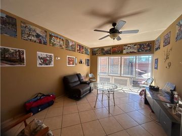 CASA EN MACARIO J. GOMEZ
