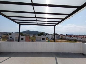 CASA EN VENTA EN FRACCIONAMIENTO MONTERREAL, CHOLULA RIVADAVIA.