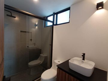 CASA EN VENTA EN FRACCIONAMIENTO MONTERREAL, CHOLULA RIVADAVIA.