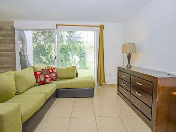 Casa en Pueblo José G Parres