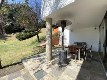 Casa en condominio en Renta Bosque Esmeralda, Atizapan