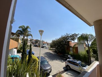 Casa en condominio en Renta Bosque Esmeralda, Atizapan
