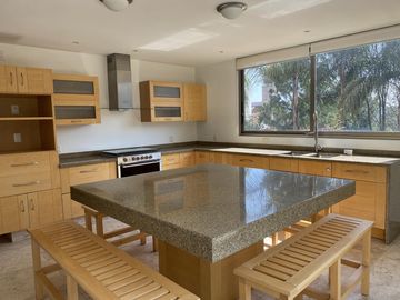 Casa en condominio en Renta Bosque Esmeralda, Atizapan