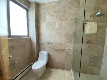 Casa en condominio en Renta Bosque Esmeralda, Atizapan