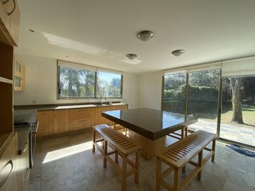 Casa en condominio en Renta Bosque Esmeralda, Atizapan