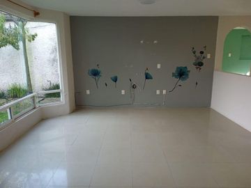 Casa en Renta en San Lucas Tepetlacalco, Tlalnepantla de Baz