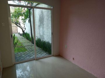 Casa en Renta en San Lucas Tepetlacalco, Tlalnepantla de Baz
