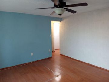Casa en Renta en San Lucas Tepetlacalco, Tlalnepantla de Baz