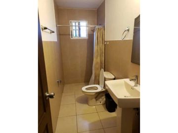 VENDO CASA EN LA CHORRERA ALTOS DEL CAMPO 3R