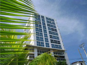 VENDO APARTAMENTO DE PLAYA FRENTE AL MAR-PLAYA CORONA